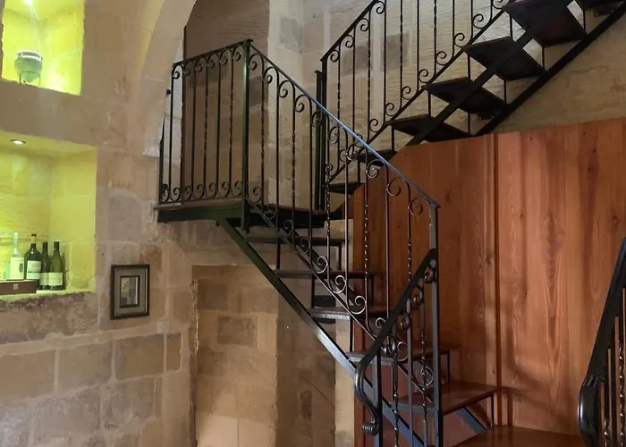 Manuel's Farmhouse * Kerċem